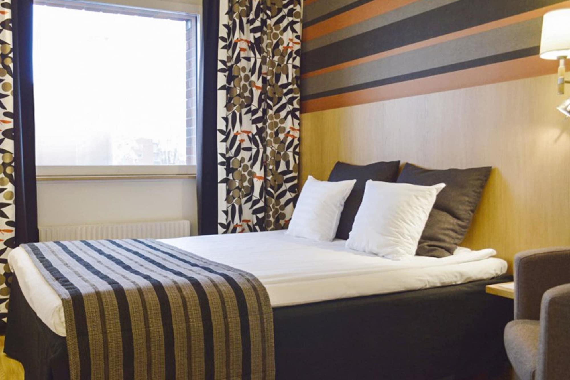 Borlänge Quality Hotel Galaxen מראה חיצוני תמונה