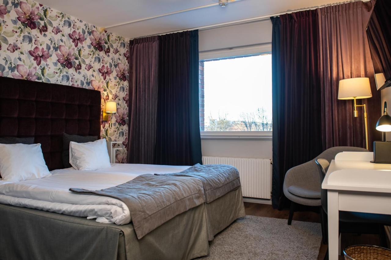 Borlänge Quality Hotel Galaxen מראה חיצוני תמונה