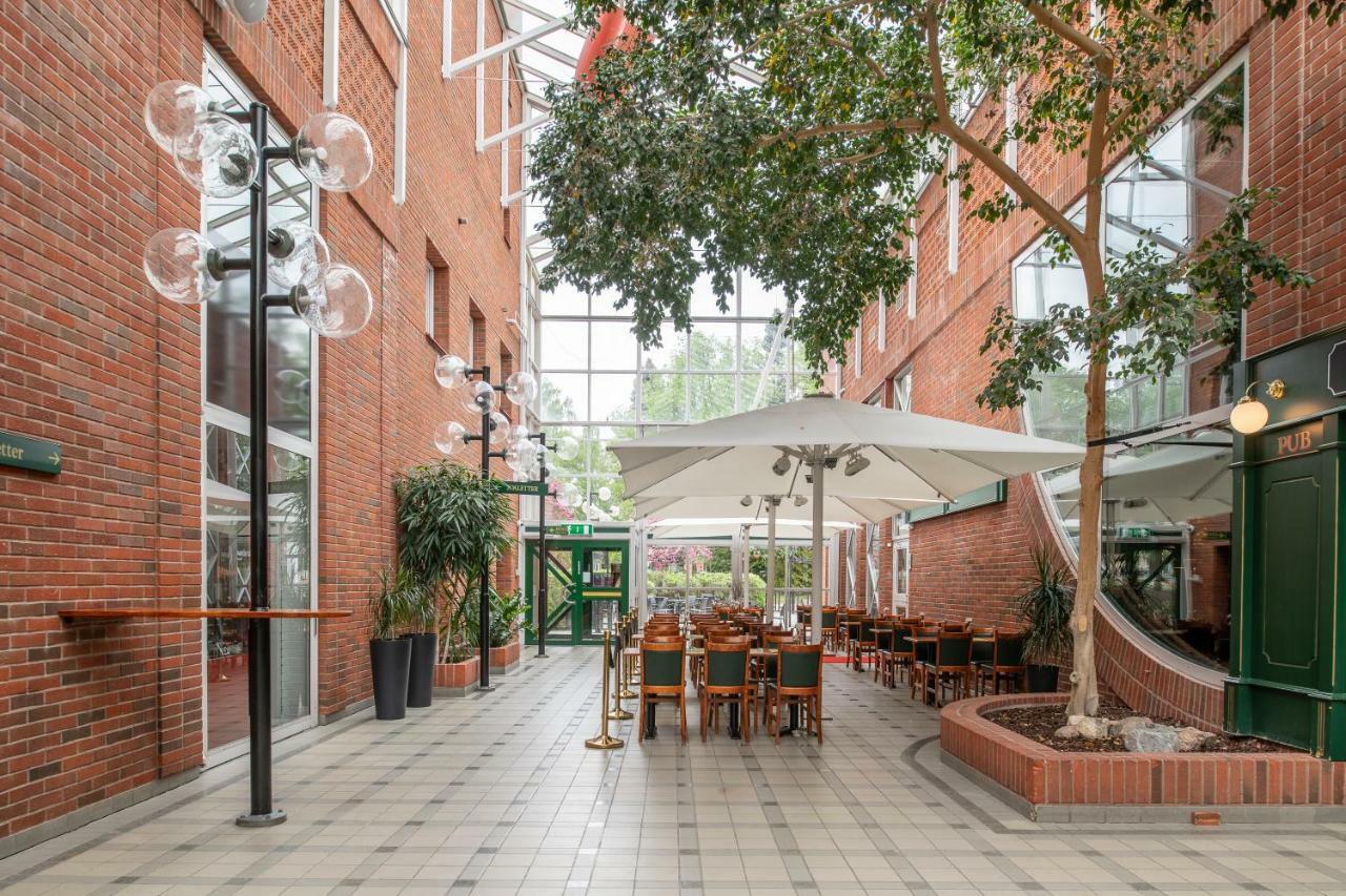 Borlänge Quality Hotel Galaxen מראה חיצוני תמונה